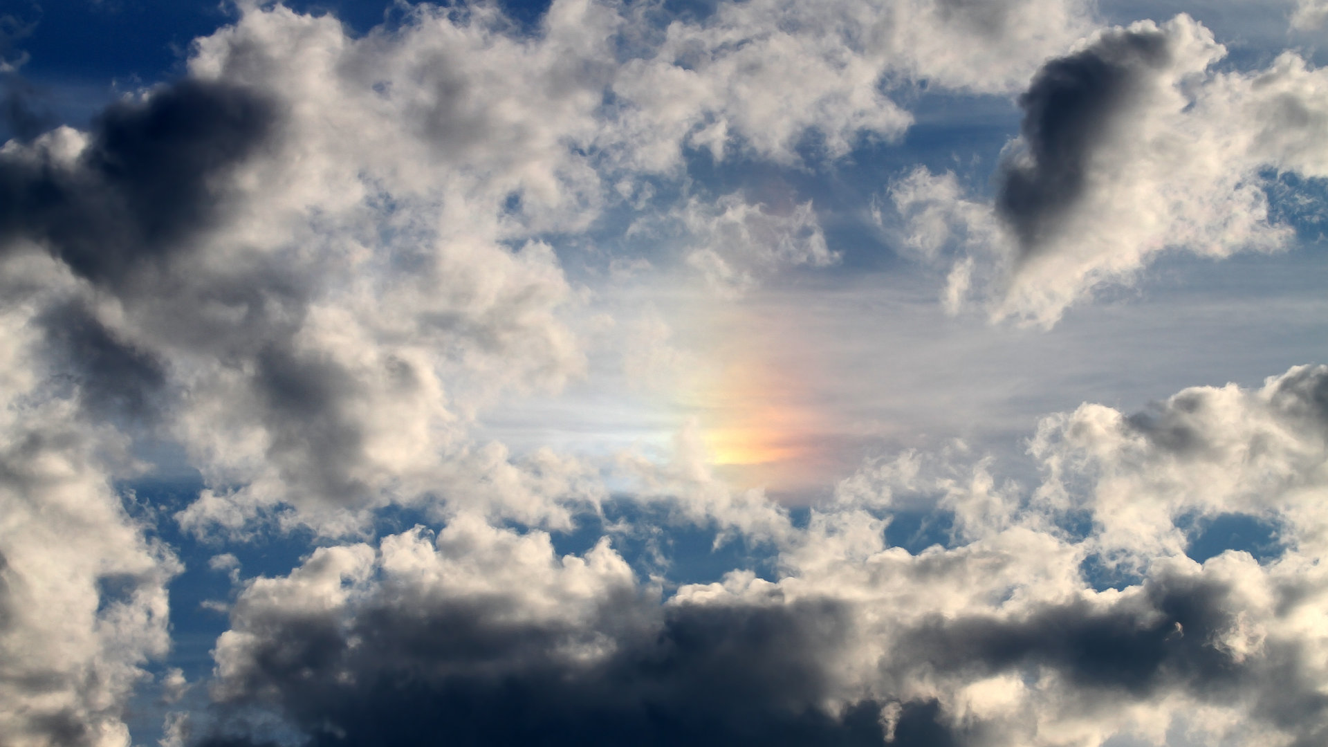 开云·体育官方网站入口-压迫式防守打出连续得分高潮，什么是压迫式运动