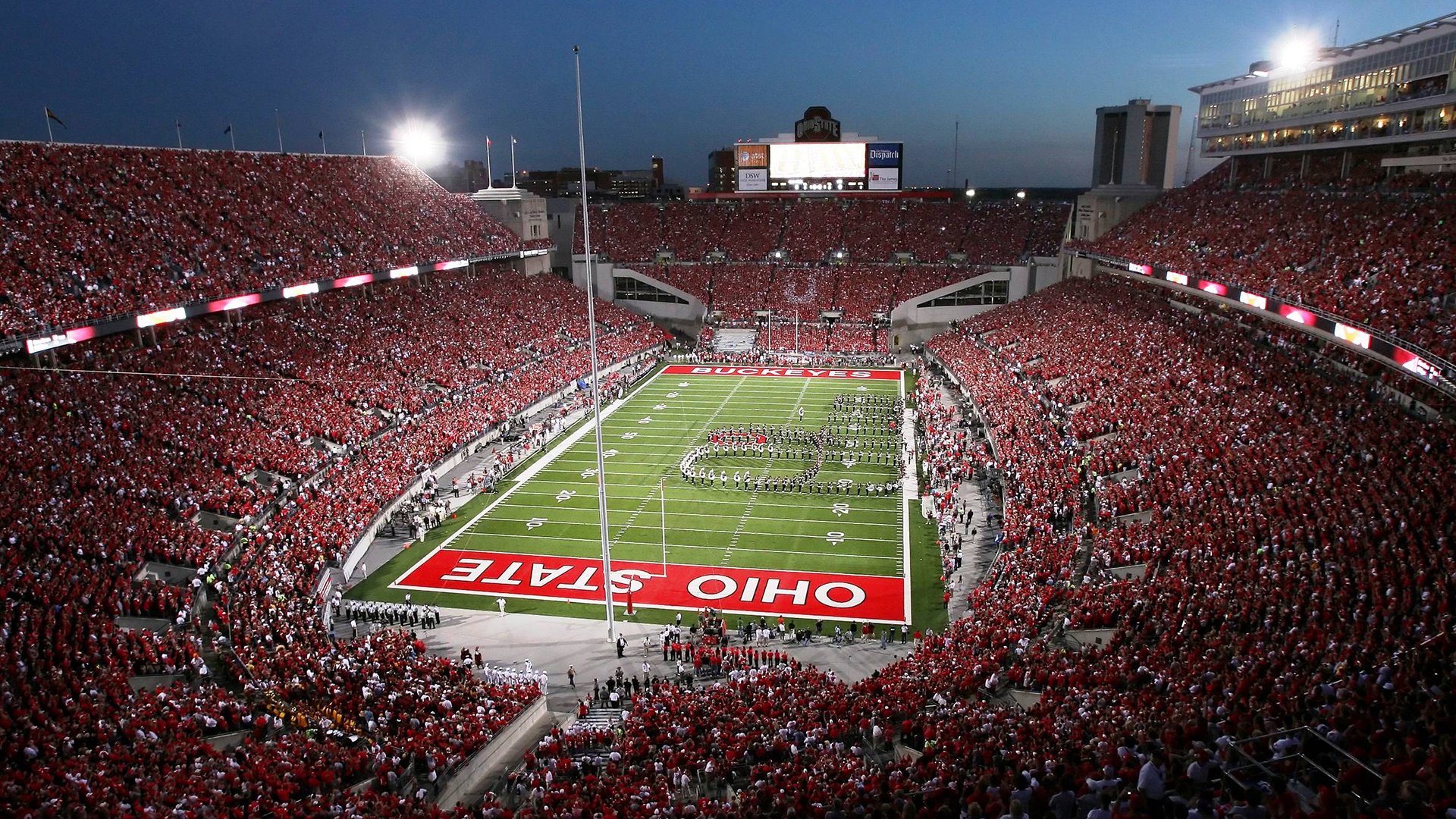 “足球+智造”产业创新专项在行业内持续升级，硬件装备不断优化升级